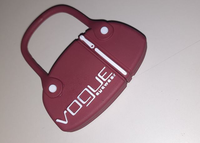 Chiavetta USB Vogue Eyewear 4GB – Nuova Chiavet