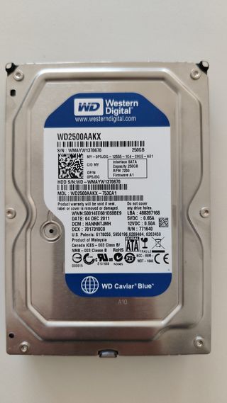 Disco Duro WD 250GB SATA WD2500AAKX
