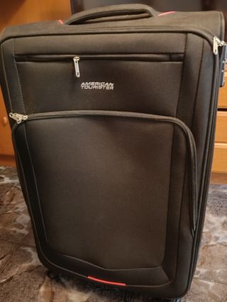 Maleta American Tourister Negra