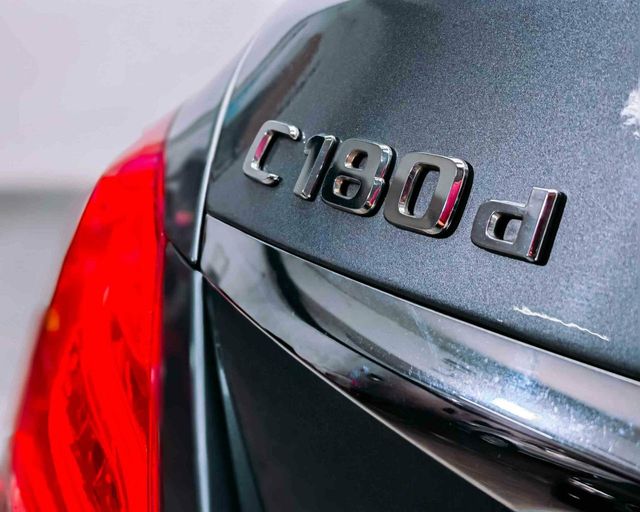 Mercedes Clase C 180d 116CV 