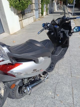 Kymco Grand Dink 125cc buen estado