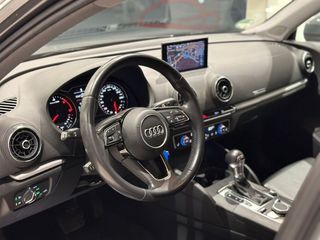 Audi A3 30 TDI 116CV S-TRONIC