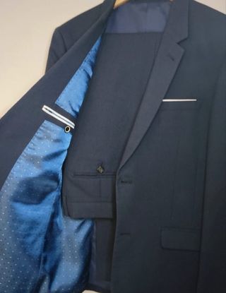 Traje de chaqueta azul casi nuevo