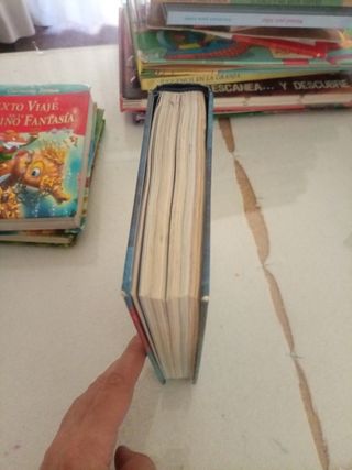 Regreso al Reino de la Fantasía: ¡Libro con olo...