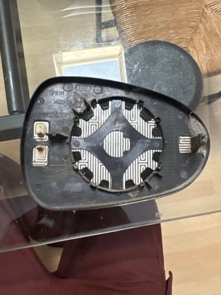 Carcasa y espejo retrovisor izquierdo León KM2