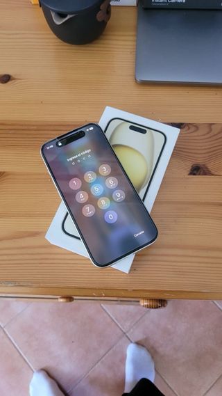 iPhone 15 Giallo 128GB