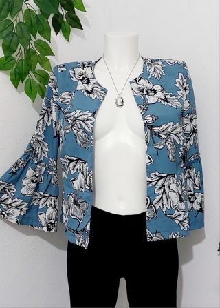 Sobrecamisa floral azul talla M