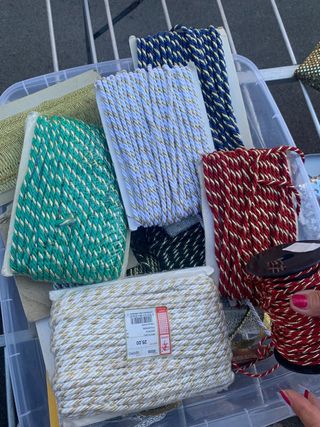 Passamaneria Cordoncino con filo dorato