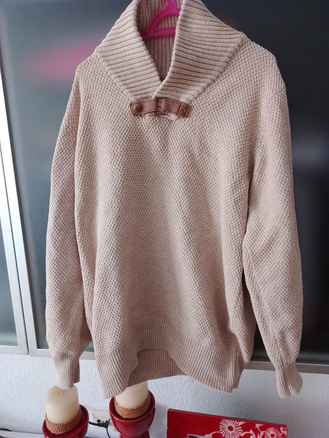 Maglione beige per bambini con colletto