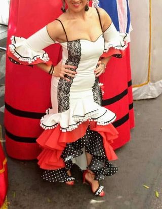 Vestido Flamenco Blanco y Rojo