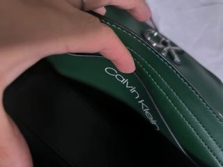 Bolso Calvin Klein verde con logo CK