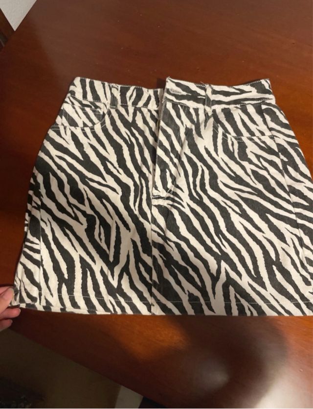 Falda vaquera estampado cebra