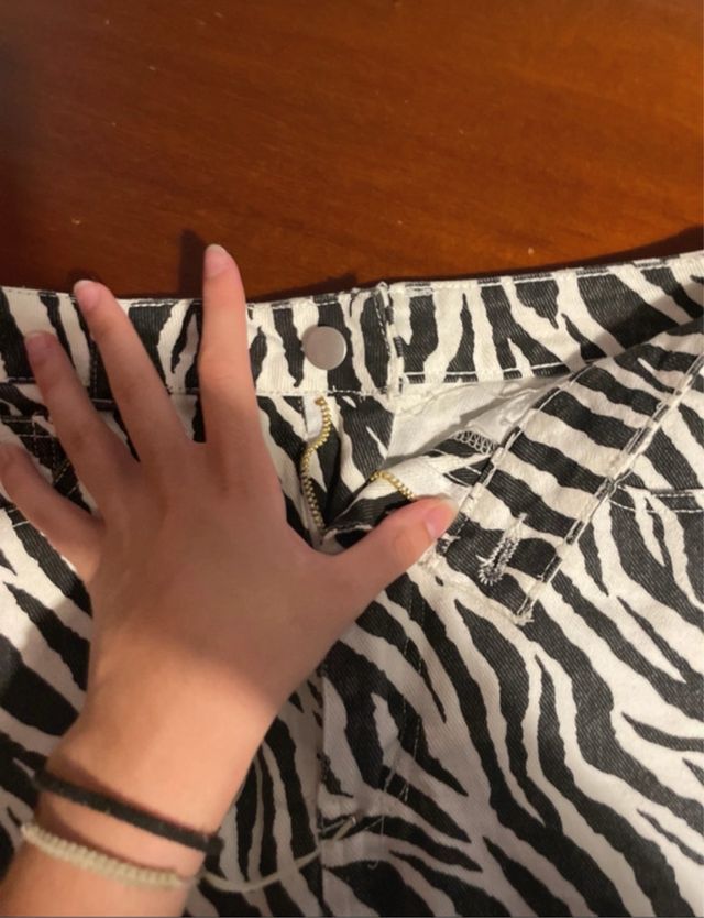 Falda vaquera estampado cebra