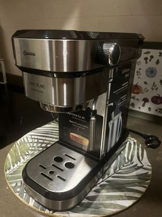 Cafetera Cecotec Cafelizzia Steel 2000 