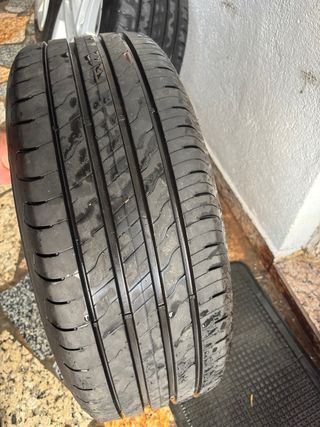 Llantas Toyota Corolla 2019