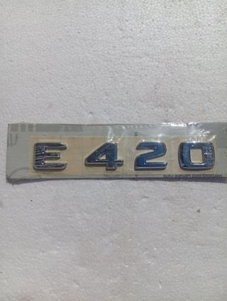 Emblemas Mercedes 