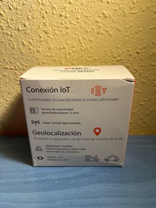Luz de emergencia V16 geolocalizada Nueva