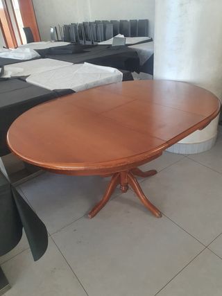 Tavolo rotondo allungabile in legno