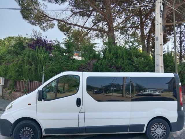 Opel Vivaro 2013