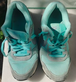 Zapatillas Nike verdes talla 35