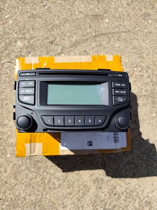Radio Hyundai IX20 Original + Frontal