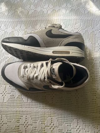 Zapatillas Nike Air Max 1 Beige/Negro