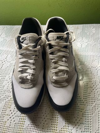 Zapatillas Nike Air Max 1 Beige/Negro