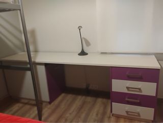 Litera Ikea con escritorio