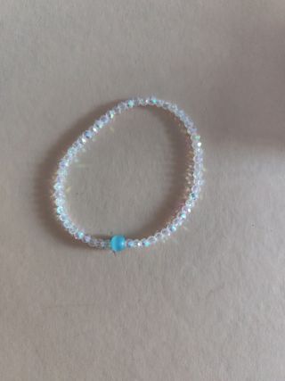 Pulsera de cuentas azul y blanco