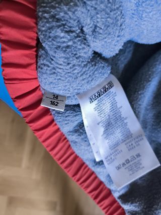 Chaqueta Napapijri con forro. Talla 14/162cm.