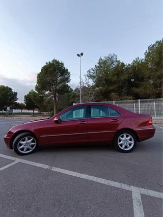 Mercedes-Benz c 240 2002