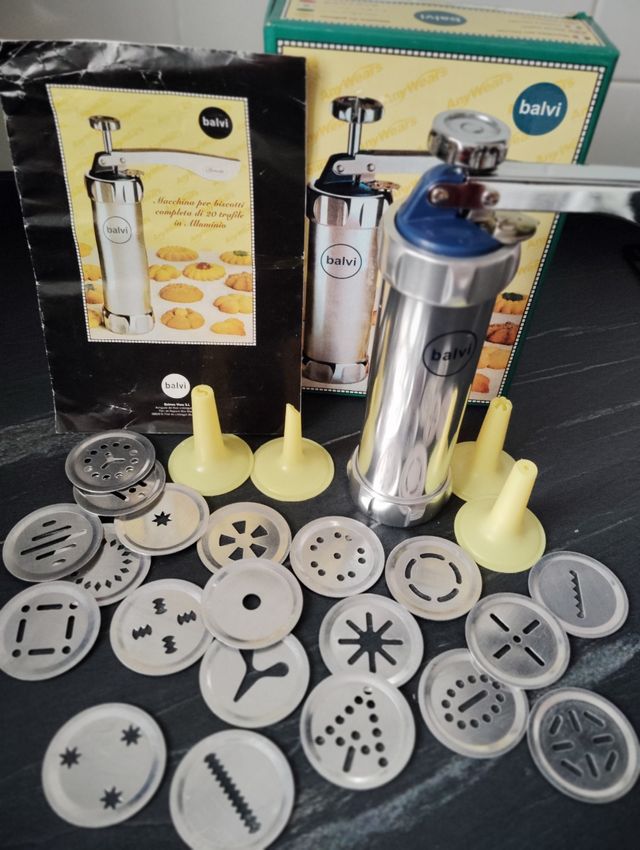 Máquina de galletas Balvi con 20 discos