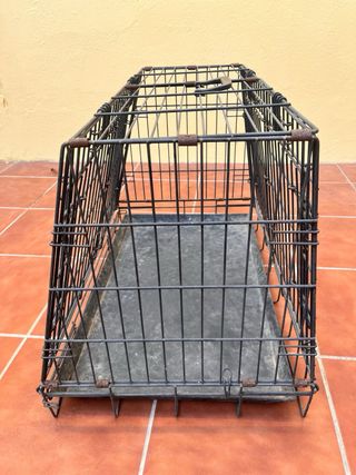 Jaula transporte animales negra