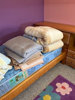 Habitación juvenil pino macizo