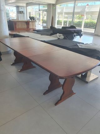 Tavolo rettangolare in legno