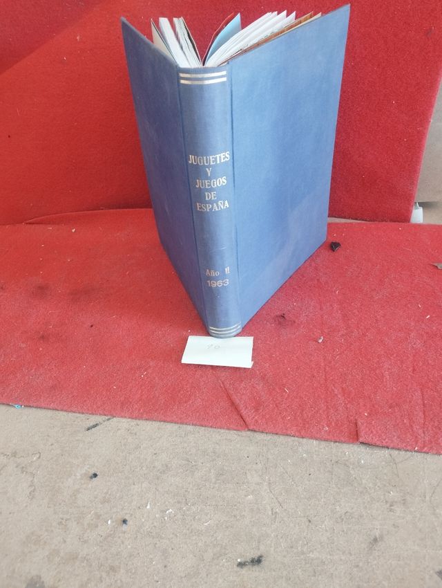 Prenota Giochi e giocattoli dalla Spagna 1963