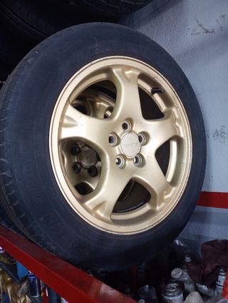Llantas Subaru 16 205/55 R16 Doradas