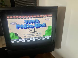 TV Bang & Olufsen Negra y Gris