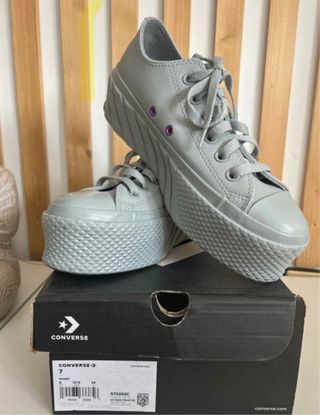 Converse grises plataforma talla 37.5