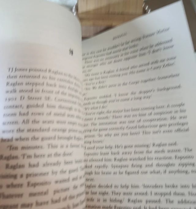 Libro Betrayal de David Gilman  (Inglés)