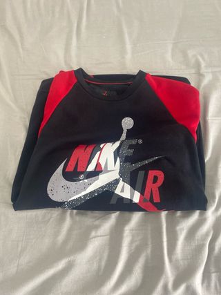 Sudadera Nike Jordan Negra y Roja
