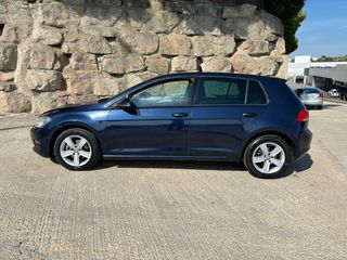 Volkswagen Golf VII