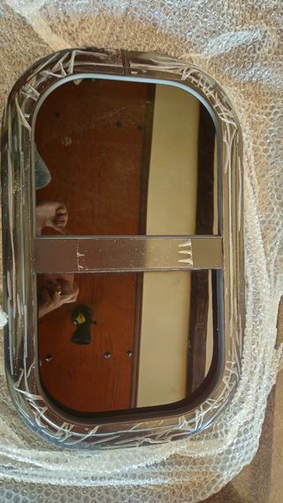 Ventana Camper/Autocaravana Ovalada con mosquitera