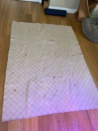 Alfombra Zara cuadros gris multicolor