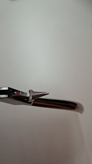 Alicates Mestra Aderer 2 puntas prótesis dental.