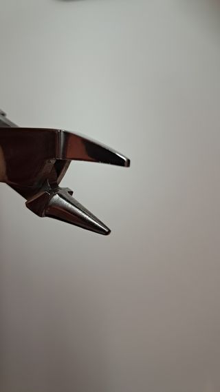 Alicates Mestra Aderer 2 puntas prótesis dental.