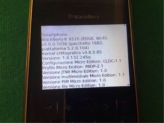 BlackBerry 8520 (EDGE Wi-Fi)