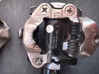 Pedales automáticos Shimano PD-M520
