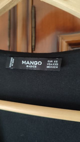 Blusa Mango Negra Talla XS