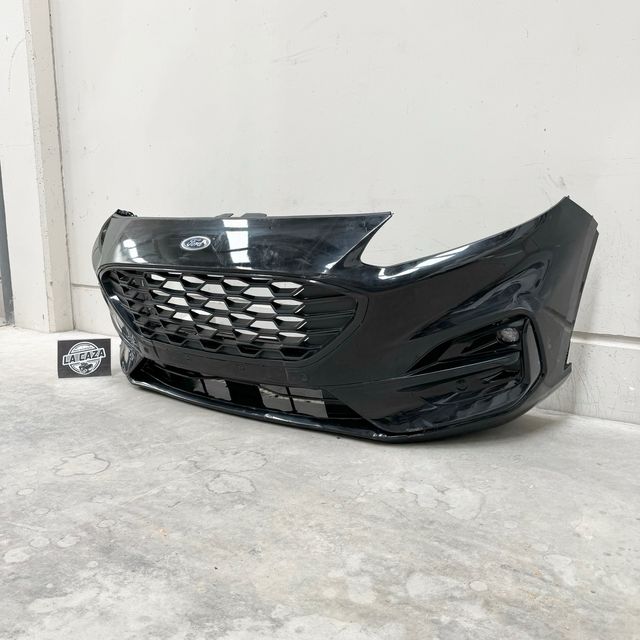 Defensa Kuga ST Line 2022